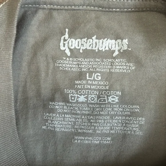 NWOT Goosebumps Attack of the Jack O Lanterns Cropped T Shirt Large - Picture 7 of 8